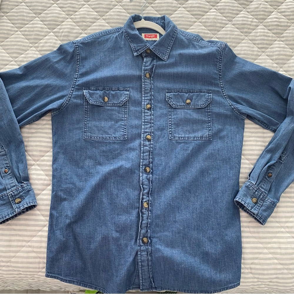 Wrangler Blue Denim Button Down Shirt